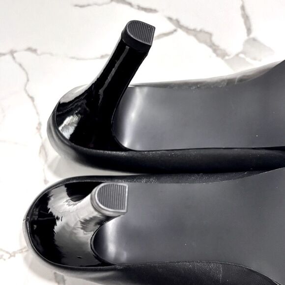 Tahari | Women’s Black Platform Contrast Leather Pump ‘Laurie’ - Picture 8 of 10